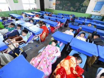让中小学生午休“躺睡”，有国标了