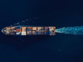 逆势上涨 中国跨境电商持续开辟“新蓝海”